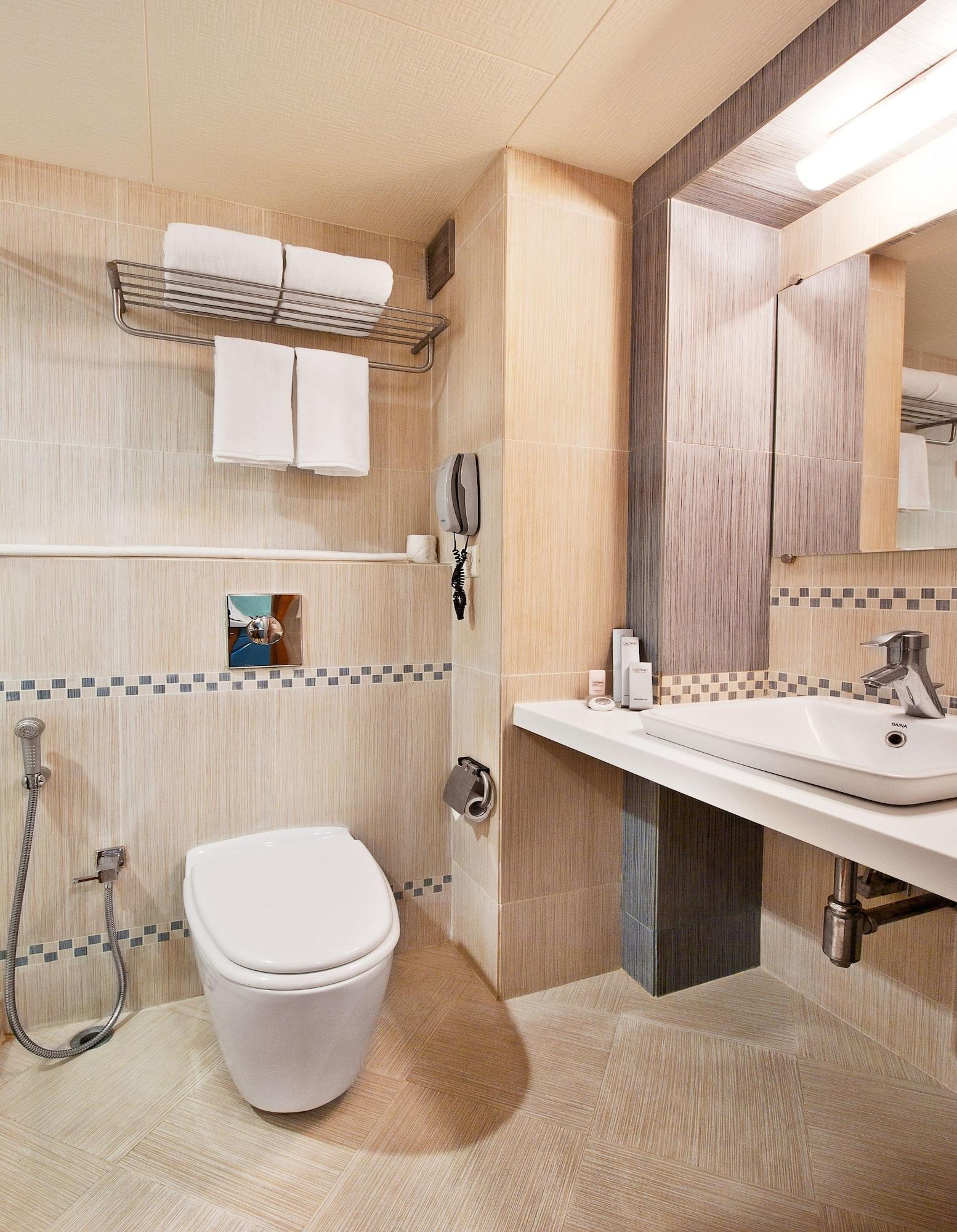 Grand Residency Hotel & Serviced Apartments Mumbai Exterior photo